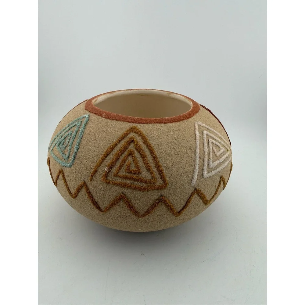 Round Ceramic Pot Decorative Bowl‎ Southwestern Tribal Geometric Design Tan